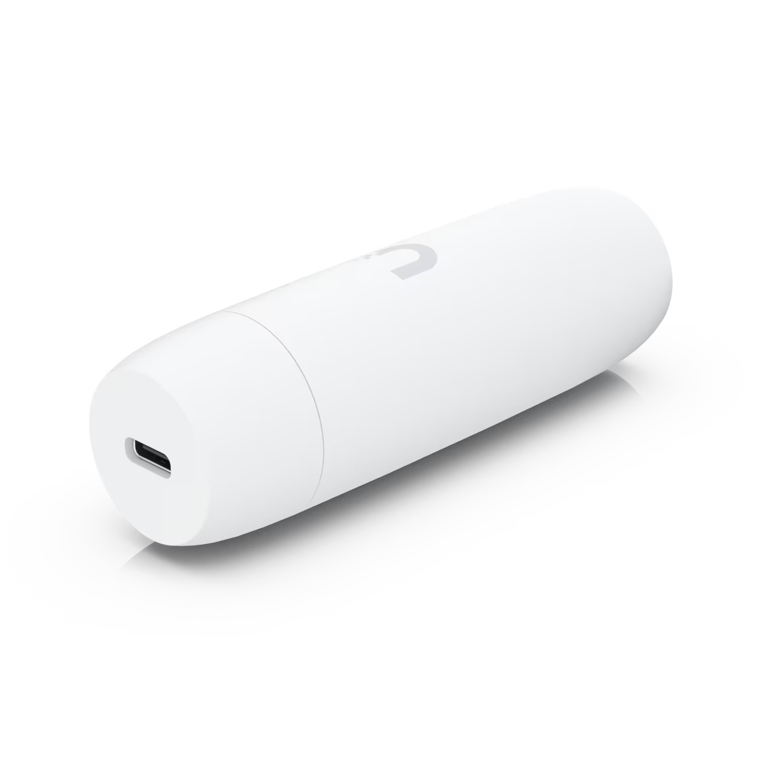 155-poe-to-usb-c-adapter-3.jpg PoE to USB-C Adapter